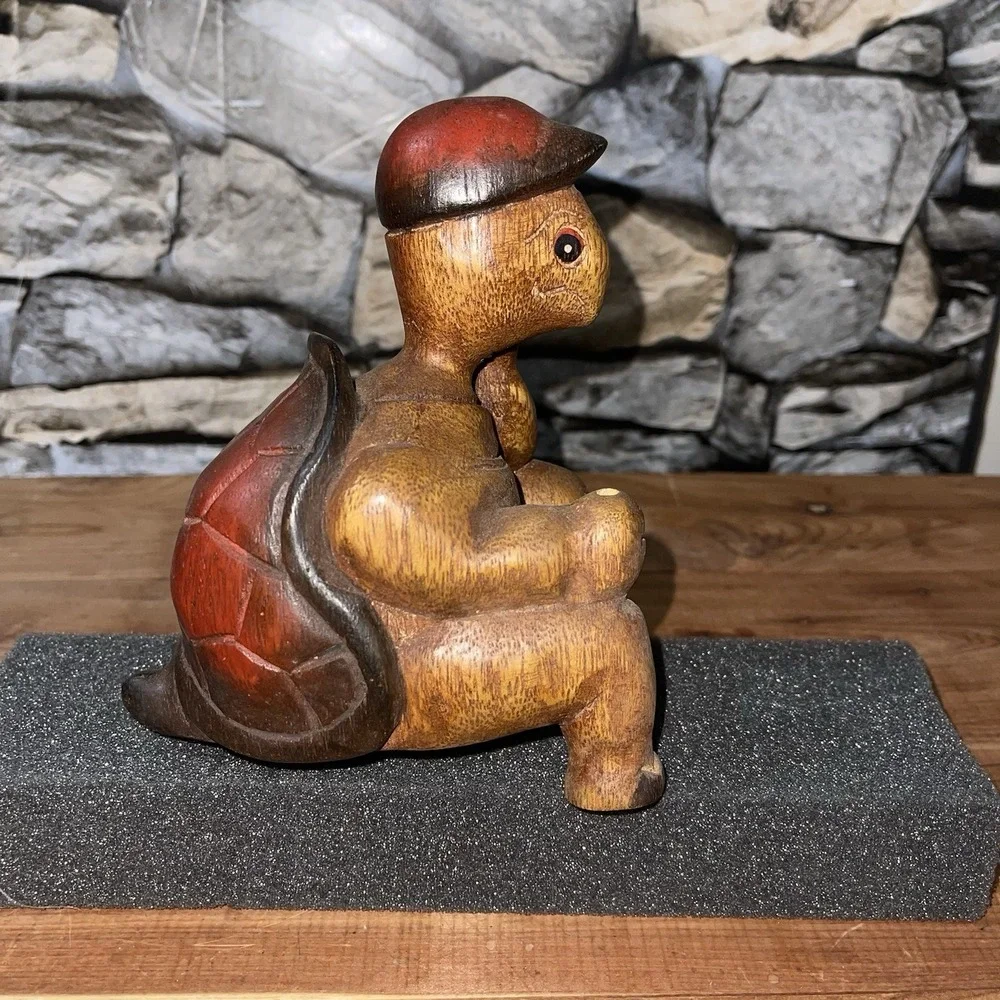 VTG Hand Carved 5